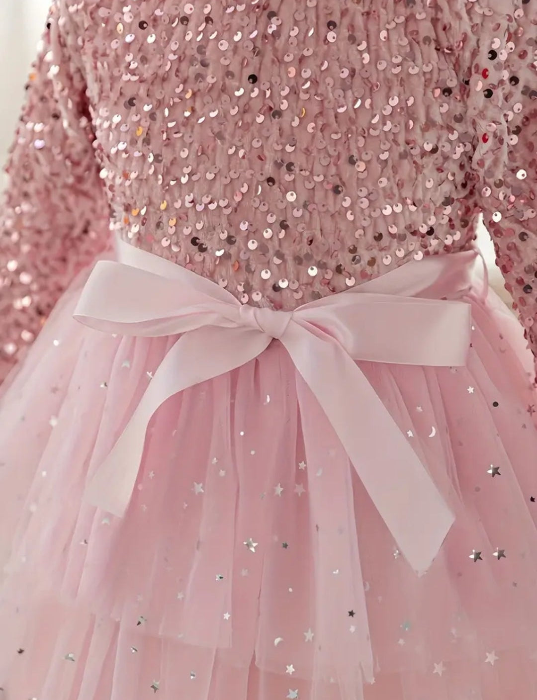 Kerstjurk met pailletten bovenlijf en tule rok