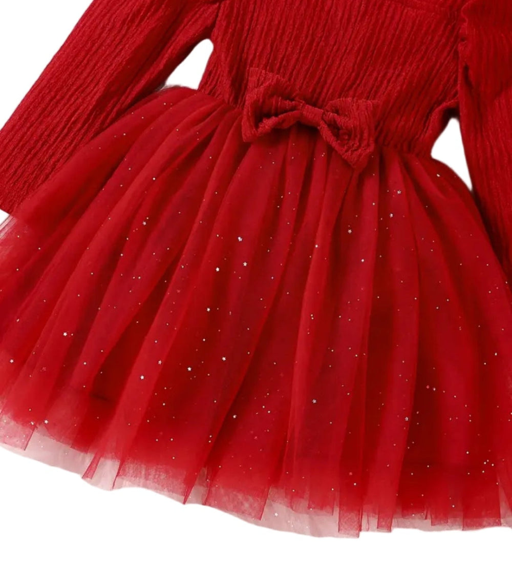 kerstjurk rood bovenlijf met tule rok met zilveren spikkels. Ook in groen leverbaar