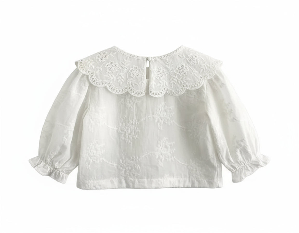 blouse van broderie met grote kraag