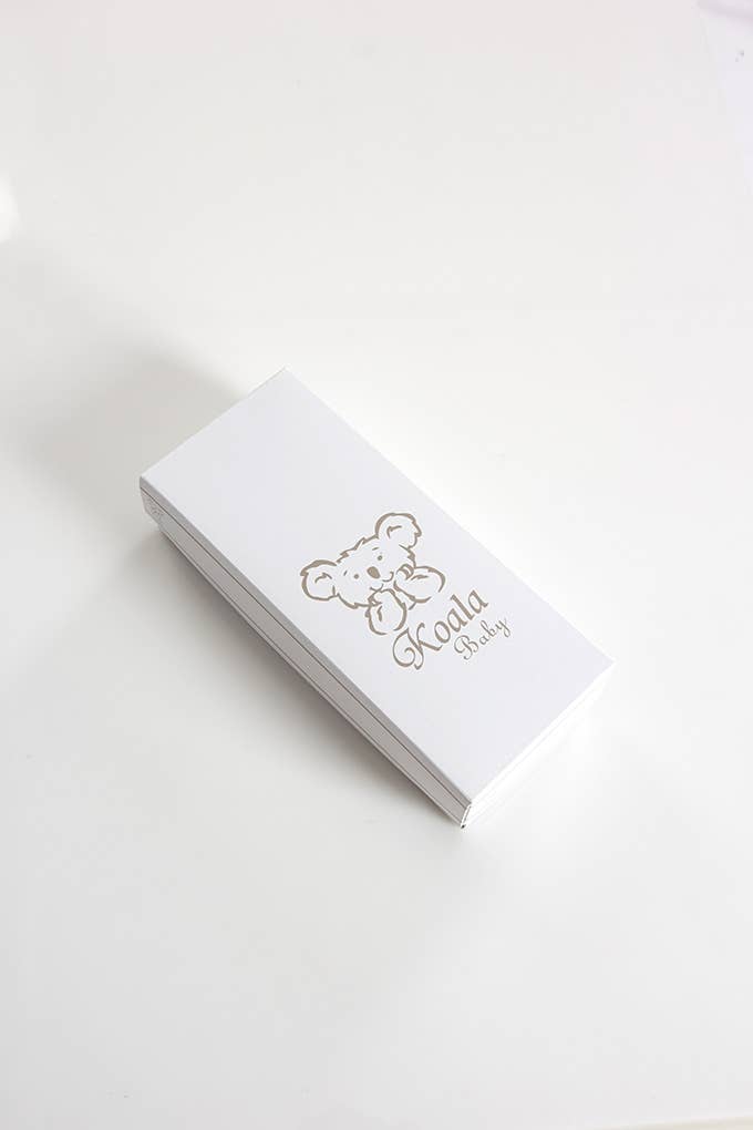 Luxe geschenkdoos met 6 paar assorti sokken van biologisch katoen voor  pasgeborene met OEKOTEX label