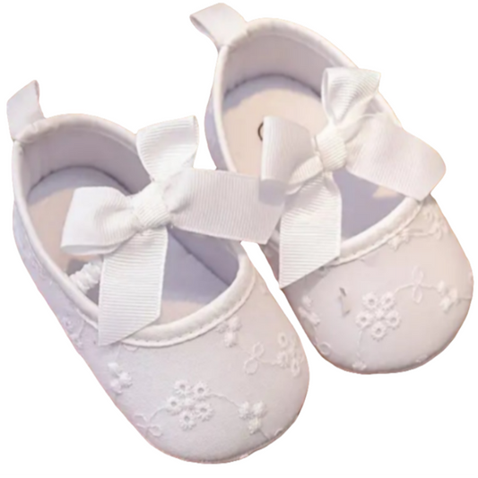 ballerina wit broderie stof met strik