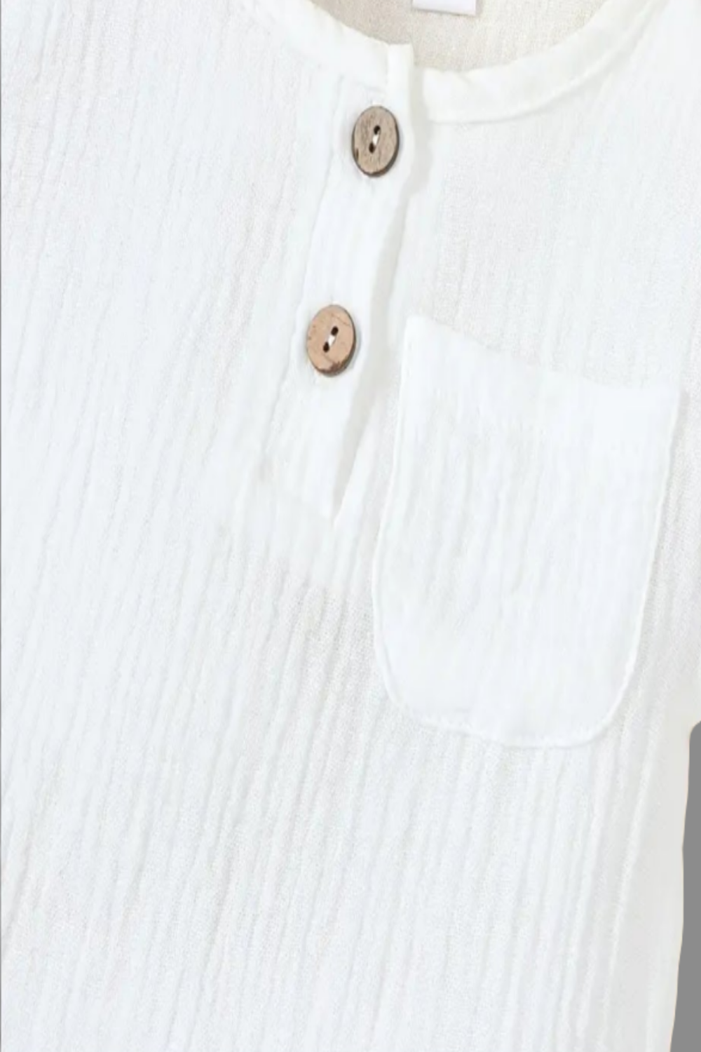 Set: shirt wit met short blauw in crinckle katoen