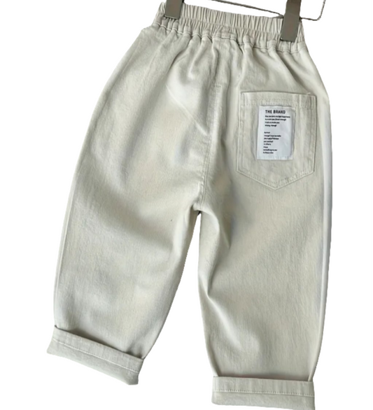 pantalon kaki of beige