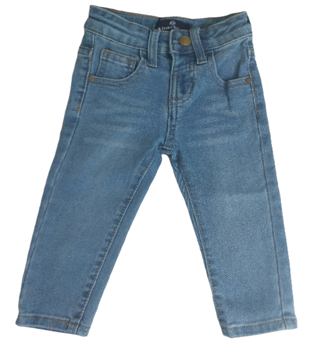Stoere bleached denim.Het betreft een slimfit model