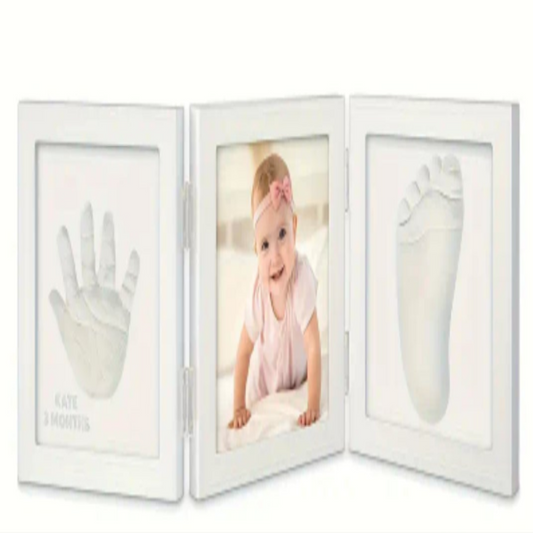 Fotolijst met gips voor hand en voetafdruk