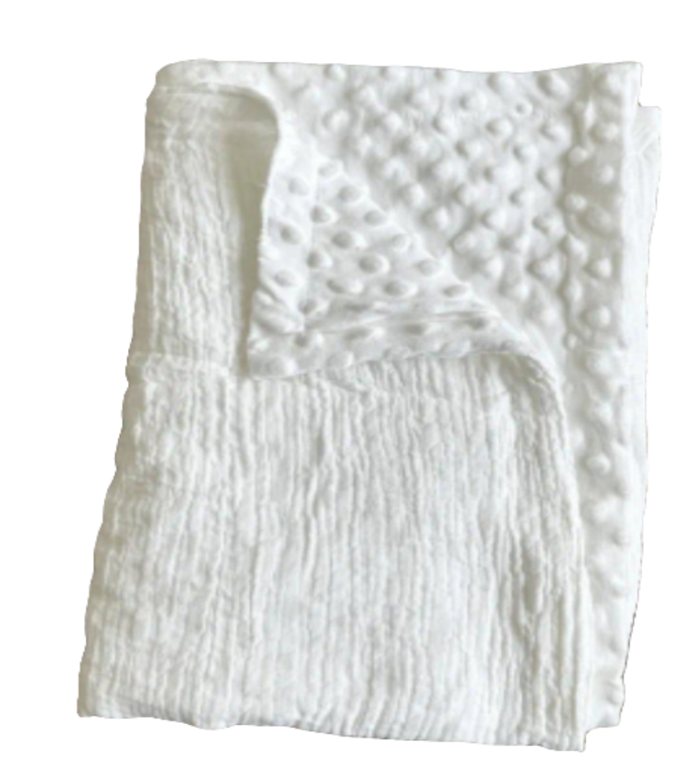 Gevoerde lakens. Bovenzijde van katoen, onderzijde van zacht aaibaar materiaal. Als het nog te warm is voor dekbed. Maat 100x70 cm.