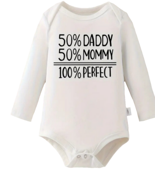 Katoenen romper met lange mouw" 50%Daddy 50% Mommy"