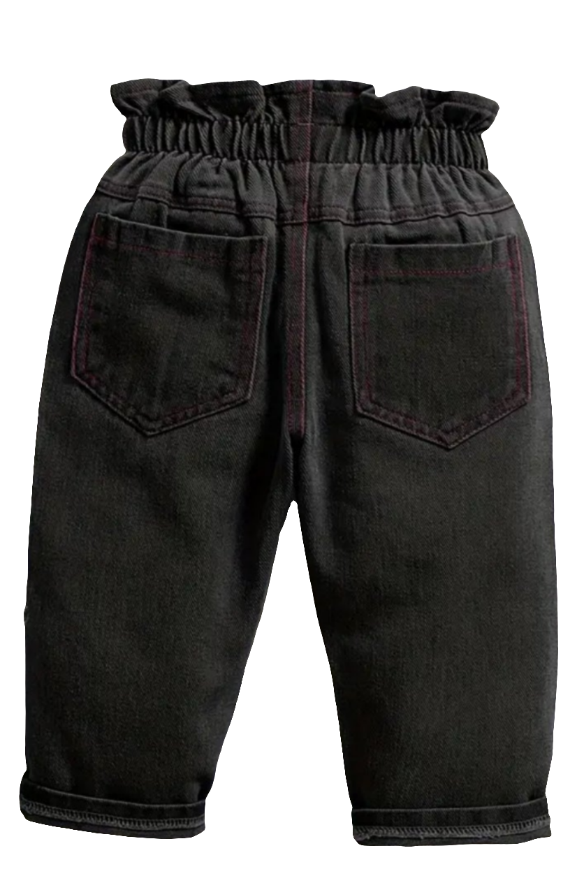 Denim jeans zwart met geborduurde hartjes( te combineren met jack en gympjes)