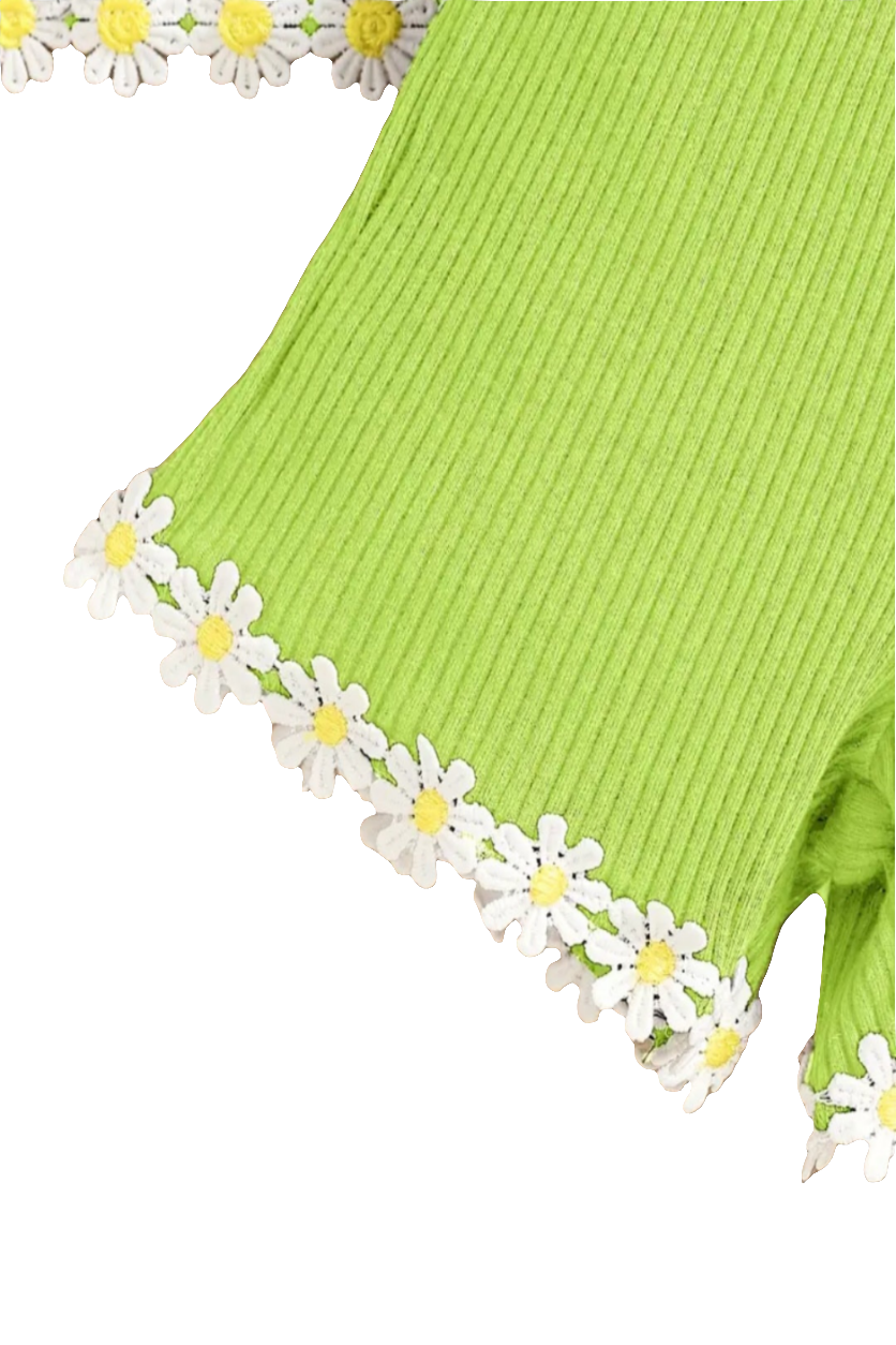 Set. Singlet en short  met bloemetjes ( leuk te combineren met witte gymp)