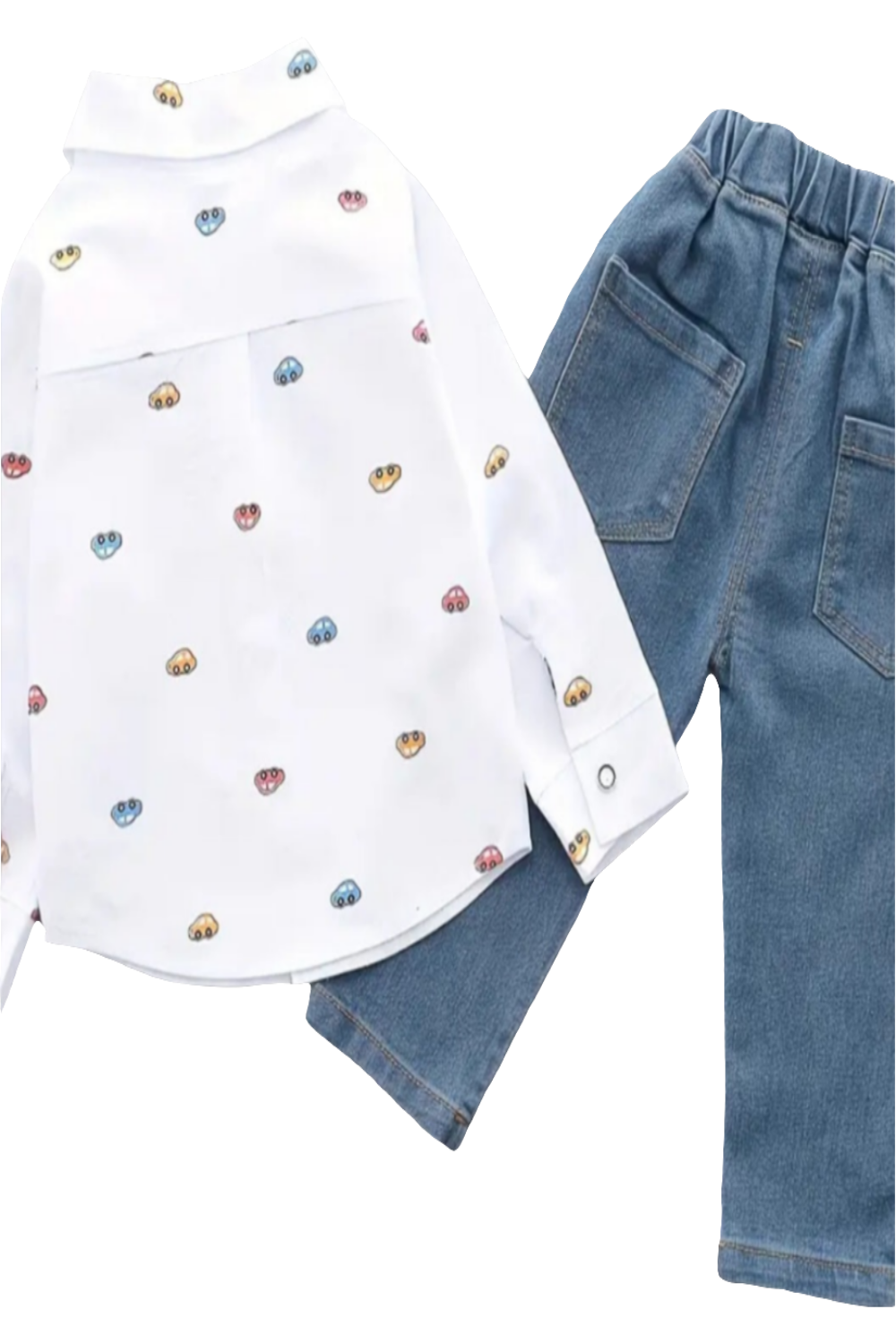 Jeans met wit overhemd met auto's erop ( te combineren met de denim gymp)