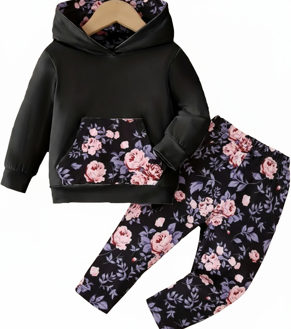 joggingpak zwart met bloemen en capuchon