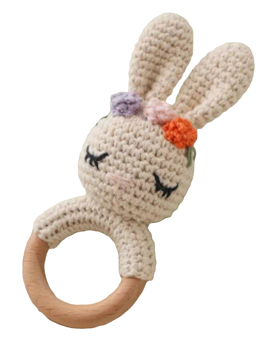 Houten handgemaakt konijn rammelaar ( 3 soorten)