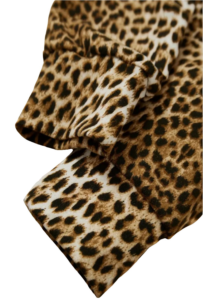 Body wit met hart in panterprint  en broek