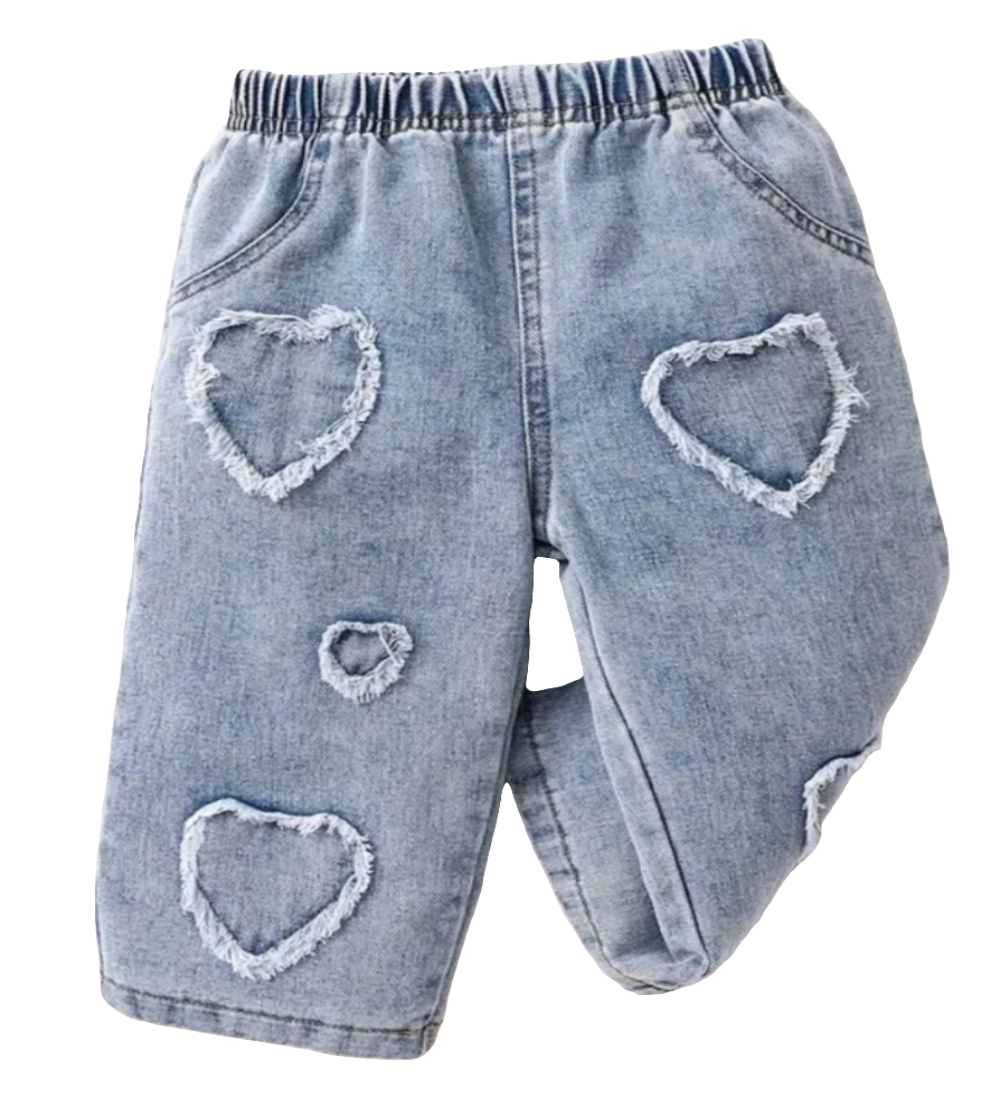 spijkerbroek bleached met hartjes. Met elastische band en is wijdvallend model.