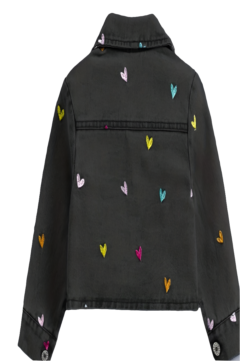 Denim jack zwart met gekleurde geborduurde hartjes ( ook leuk met bijpassende jeans)