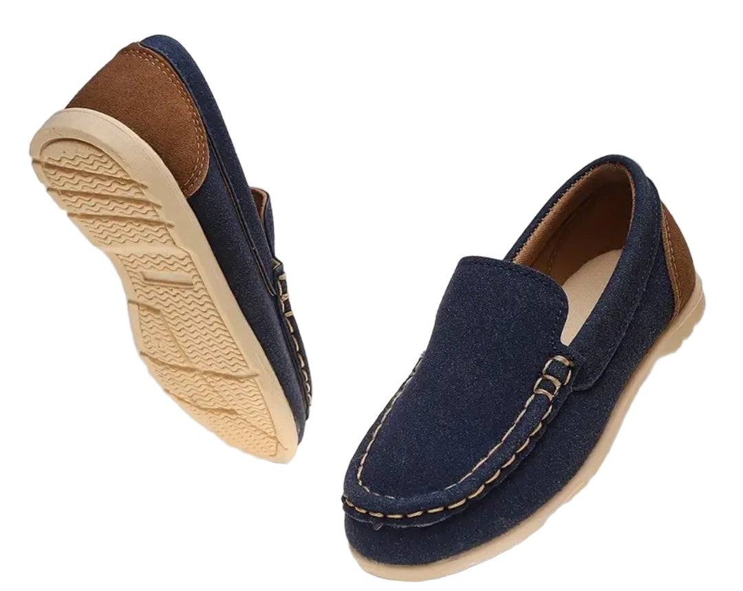 loafer marineblauw met bruine hiel