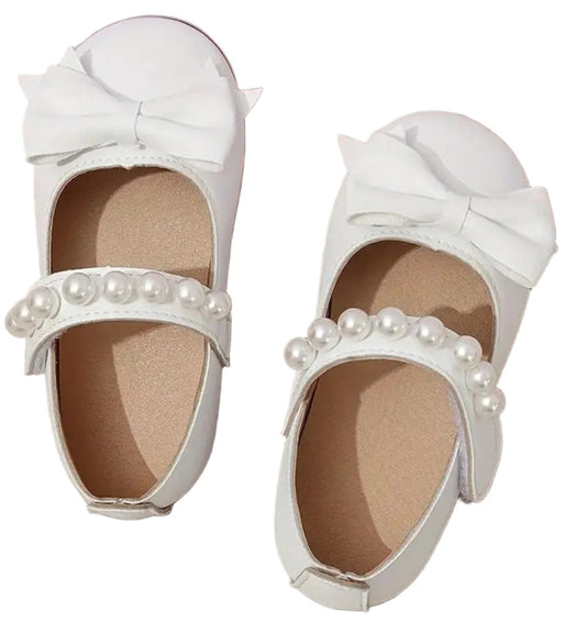 ballerina wit pu leder met parels en strikje