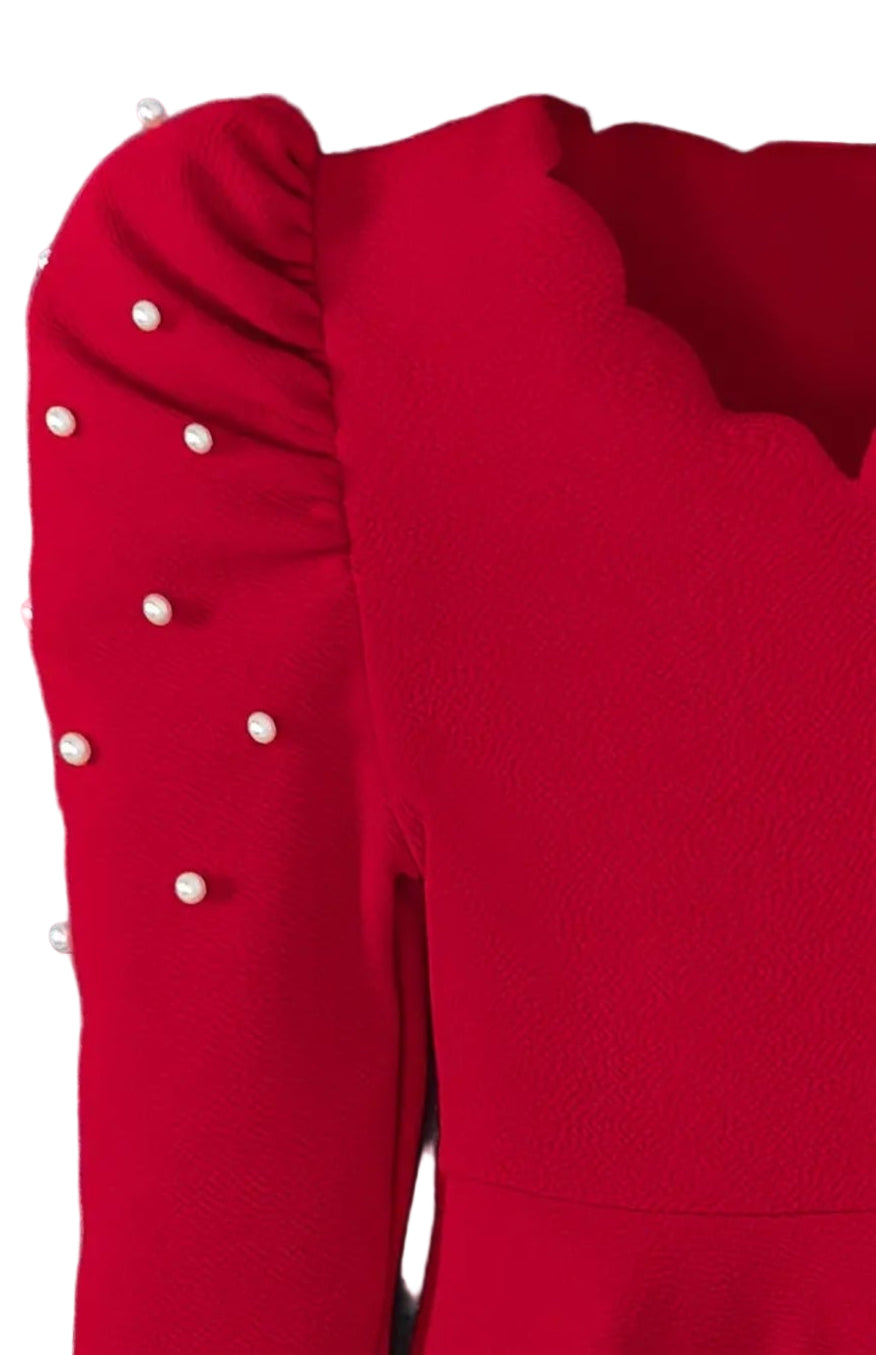 Rood kerstjurkje met parels