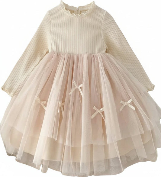 jurkje crème met tule rok